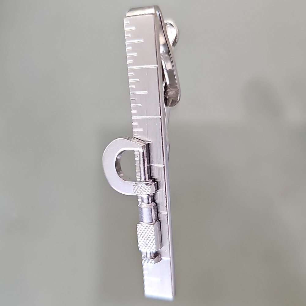 Vintage Engineer Ruler Micrometer Tie Clip - Picture 6 of 6
